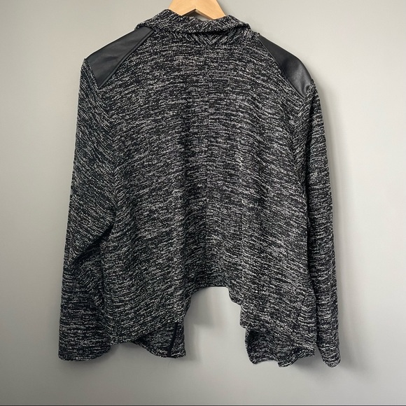 nwt Pennington’s draped cardigan with faux leather detail plus size 3x - Picture 11 of 11